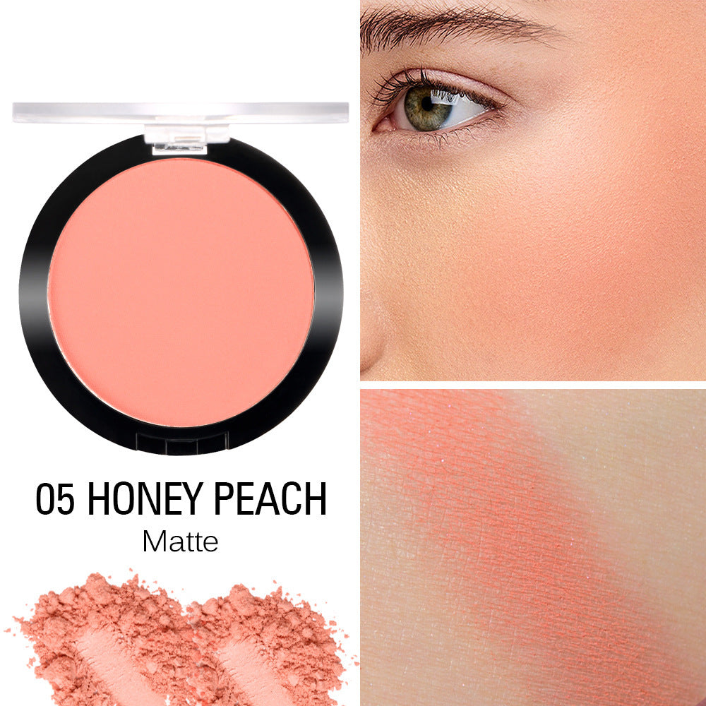 Velvet Mist Blush – Sanfte und aufbaubare Wangenfarbe
