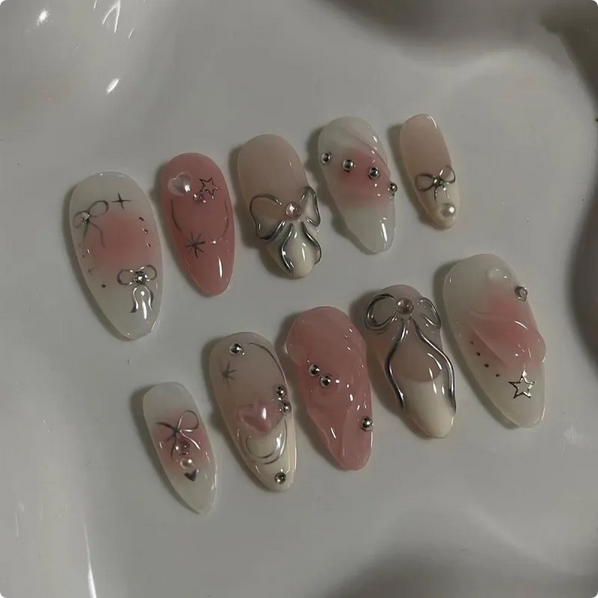 24-Piece 3D Bow Manicure Set MERLIÁ