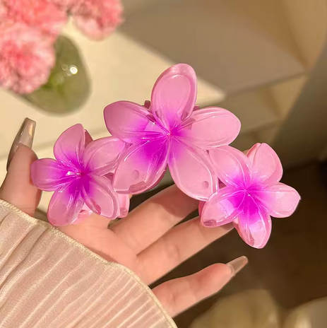 Three-flower hair clip🌸 MERLIÁ