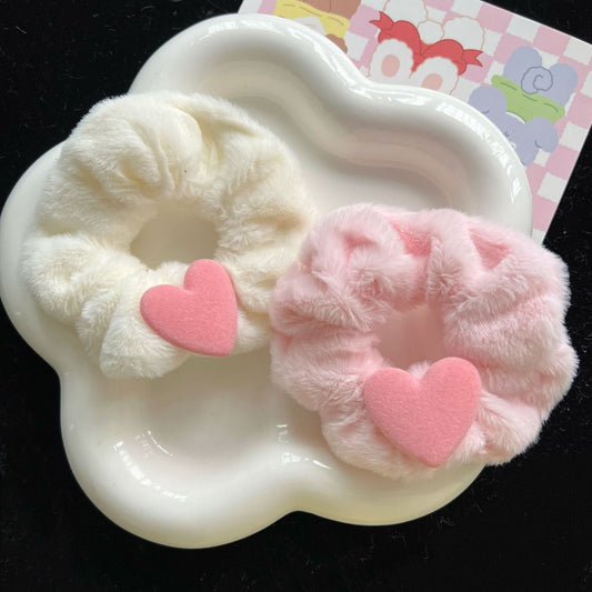 Flocking Love Plush Large Intestine Hair Ring MERLIÁ